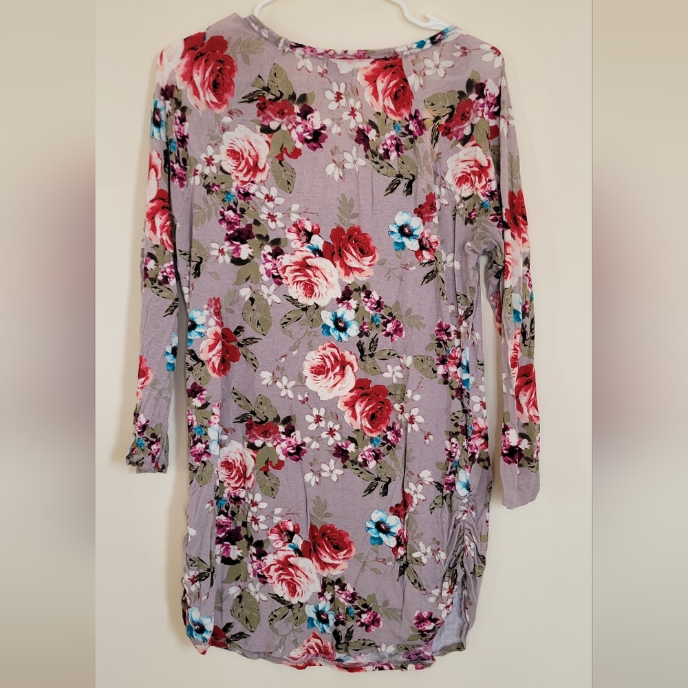 Tunic - Picture 2 of 3